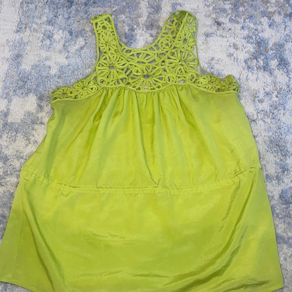 Twenty One Green Tank